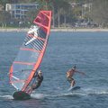 Hydrofoil za… windsurferem!