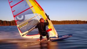 Primbee Windsurfing (4K HD)