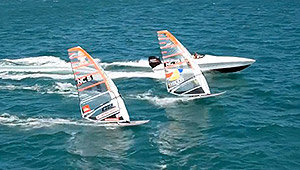 Neil Pryde RS vs speed boat