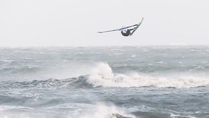 Windsurfing Storm Brian